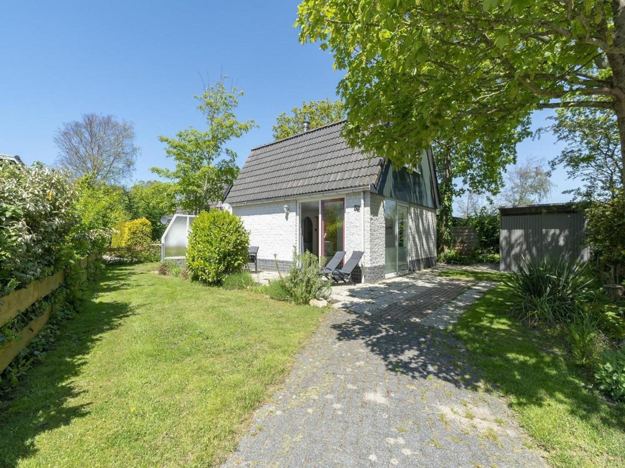 Holiday Home With Pool By The Sea Sint Maartensvlotbrug المظهر الخارجي الصورة