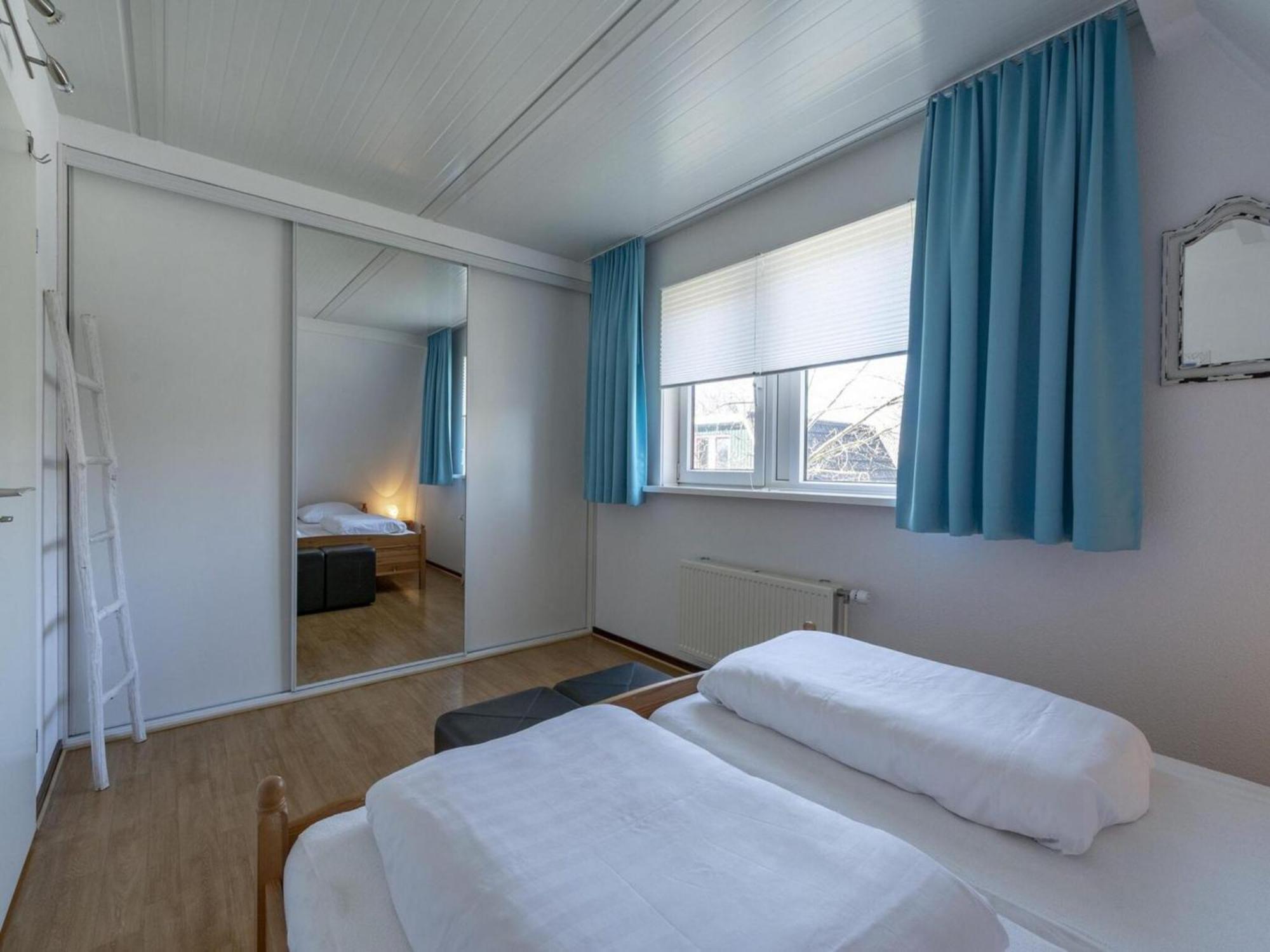 Holiday Home With Pool By The Sea Sint Maartensvlotbrug المظهر الخارجي الصورة